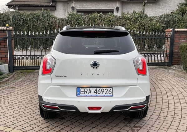 SsangYong Tivoli cena 53000 przebieg: 34000, rok produkcji 2018 z Siechnice małe 254